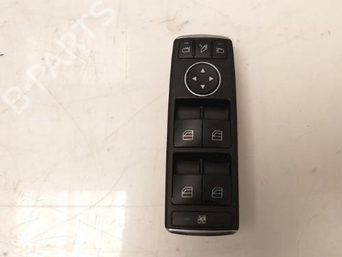 Switch TESLA MODEL S (5YJS) 90D AWD | BP15339089I30 
