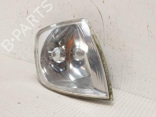 Right front indicator VW POLO (6N2) 1.4 | BP15532672C33 - Image 2