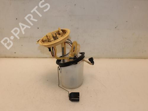 Used Fuel pump SKODA KAROQ (NU7, ND7) 2.0 TDI 4x4 (150 hp) 15330543