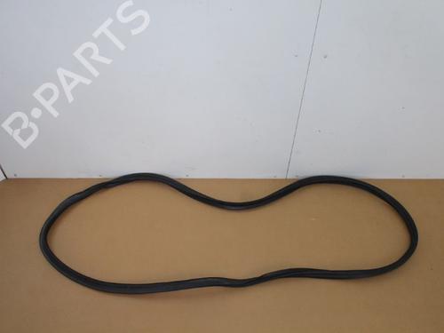 bootlid-panel-vw-polo-vi-aw1-bz1-ae1-10-2g6827705-2017-15329289 main image