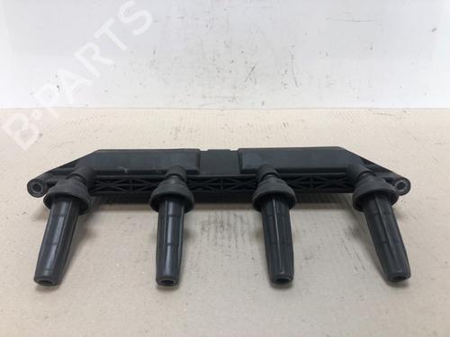 Used Ignition coil PEUGEOT 106 II (1A_, 1C_) 1.1 i (60 hp) 15535787