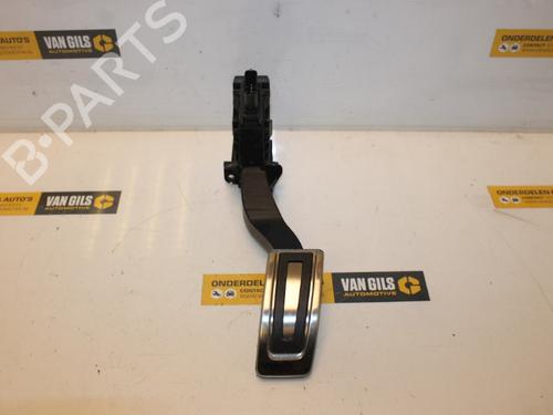 Used Pedal Pedal 15313838 15313838