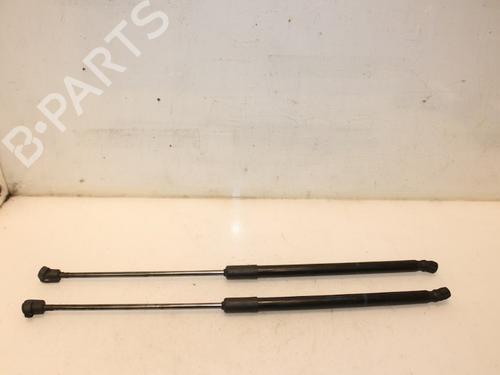 Used Tailgate lift support Tailgate lift support 15331162 15331162