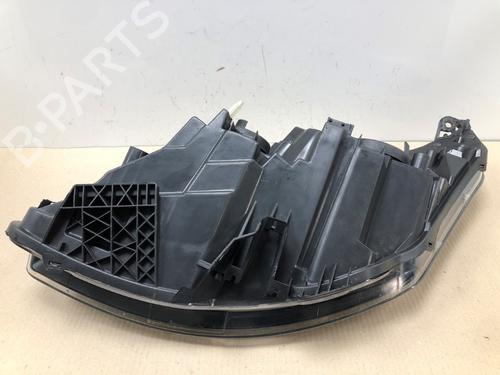 Right headlight CITROËN C4 I (LC_) 1.4 16V | BP37211518C29 - Image 3