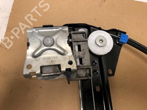 Front right window mechanism TESLA MODEL S (5YJS) 90D AWD | BP15339207C23 - Image 8