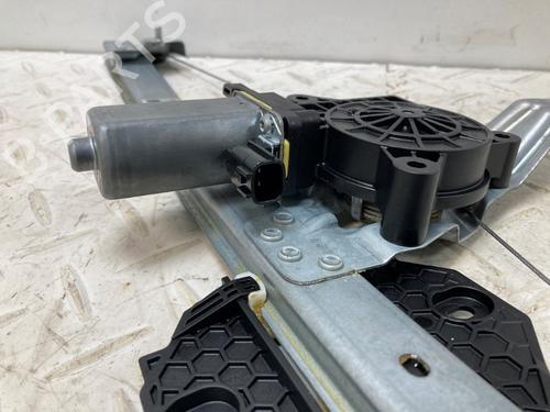 Rear left window mechanism DACIA LOGAN MCV II TCe 90 (K8M1, K8MA, K8AC) | BP37207620C24 - Image 7