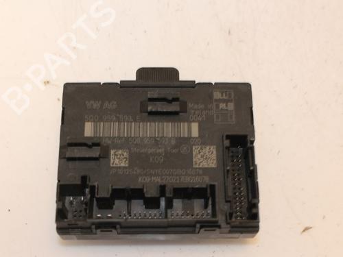 Used Electronic module VW TOURAN (5T1) 1.6 TDI (115 hp) 15331642