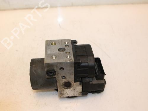 Used ABS pump CITROËN XSARA (N1) 1.6 16V (109 hp) 15330336