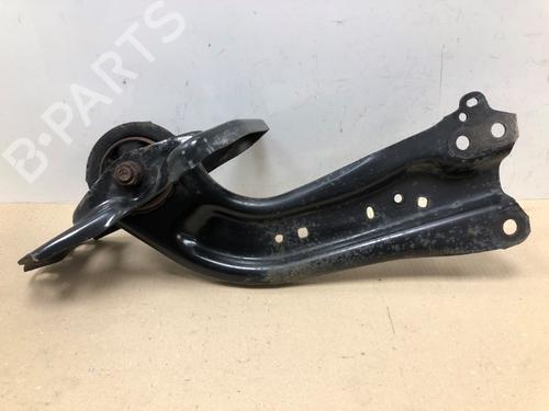 Venstre bagtil bærearm Venstre bagtil bærearm TOYOTA C-HR (_X1_) 1.8 Hybrid (ZYX10_, ZYX11_, ZYX10R, ZYX11R) (122 hp) 37207882 37207882