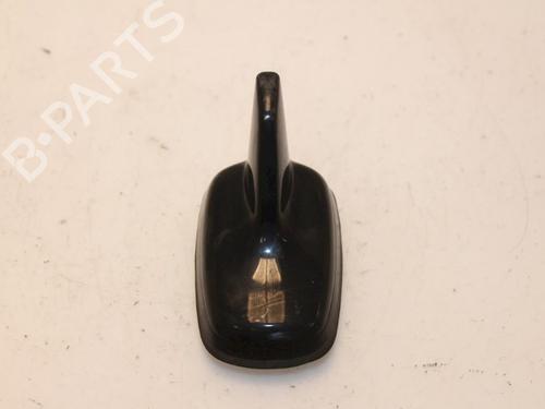 Used Antenna/Base VW TOURAN (5T1) 1.6 TDI (115 hp) 15327545