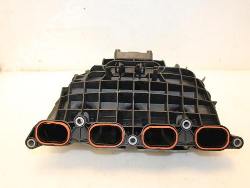 Used Intake manifold Intake manifold 15328381 15328381