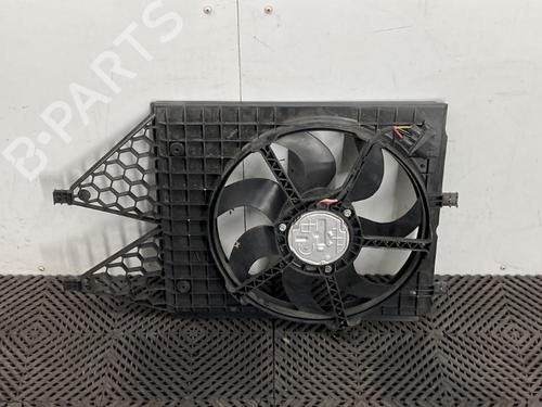 Used Radiator fan Radiator fan 37031824 37031824