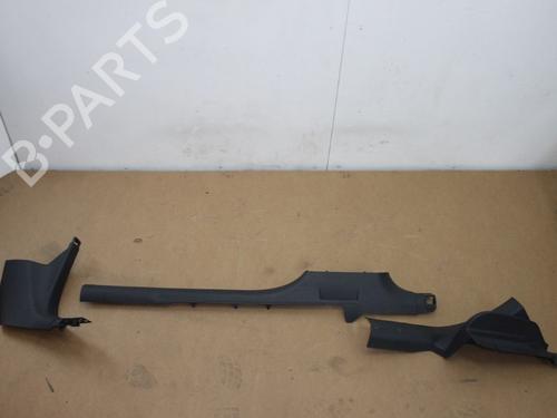 Front right wheel arch trim VW GOLF SPORTSVAN VII (AM1, AN1) 2.0 TDI (150 hp) 15318832