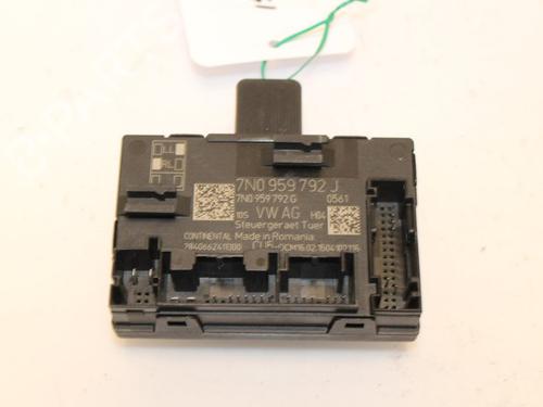 Used Electronic module VW GOLF VII (5G1, BQ1, BE1, BE2) 2.0 R 4motion (300 hp) 15322809