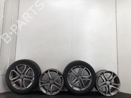 Fælgsæt Fælgsæt MERCEDES-BENZ A-CLASS (W176) A 180 CDI / d (176.012) (109 hp) 17376054 17376054