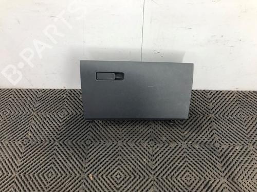 Used Glove box Glove box 37214650 37214650