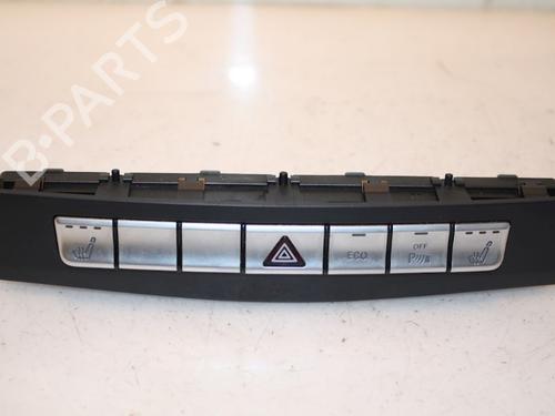 Used Warning switch MERCEDES-BENZ E-CLASS (W212) E 200 CDI / BlueTEC (212.005, 212.006) (136 hp) 15332095