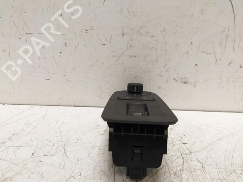 Used Switch SEAT Mii (KF1, KE1) 1.0 (75 hp) 15343583