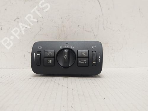 Headlight switch VOLVO S80 II (124) 2.5 T (200 hp) 30739403