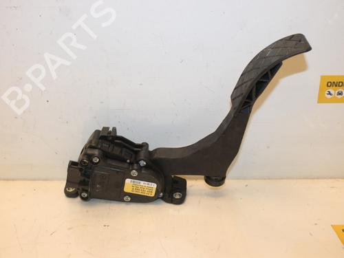 Used Pedal VW POLO V (6R1, 6C1) 1.6 TDI (90 hp) 15796400