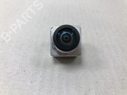 camera-porsche-taycan-y1a-2019-37209062 main image