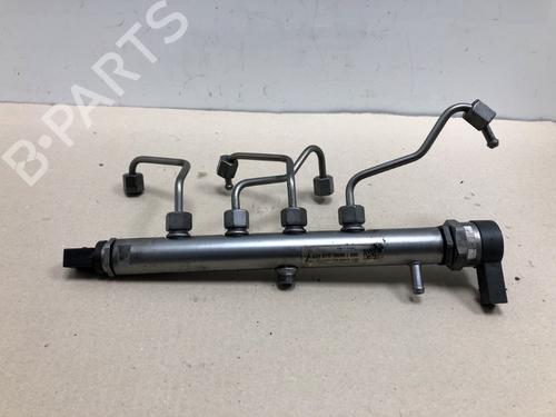 Used Injection rail Injection rail 37210943 37210943