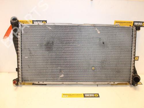 Used Water radiator Water radiator 15313647 15313647