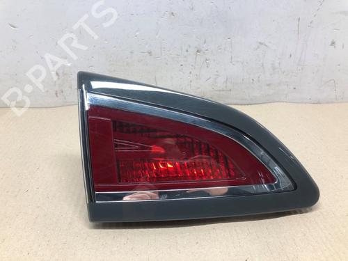 Used Left taillight Left taillight 37210103 37210103