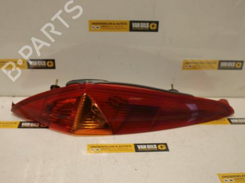 Used Left taillight FIAT PUNTO (188_) 1.2 60 (188.030, .050, .130, .150, .230, .250) (60 hp) 15310647