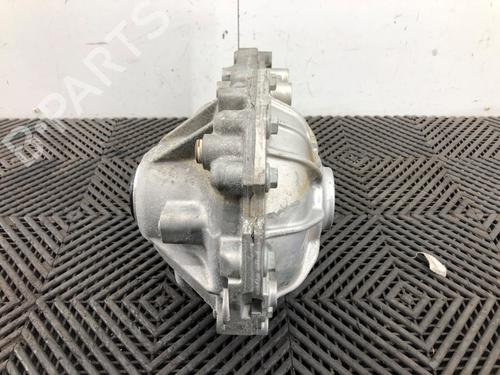 Front differential LAND ROVER RANGE ROVER SPORT III (L461) P440e PHEV AWD | BP37210550M23 - Image 2