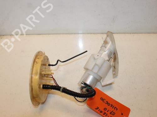 Used Fuel pump BMW 5 Gran Turismo (F07) 535 d (299 hp) 15315365