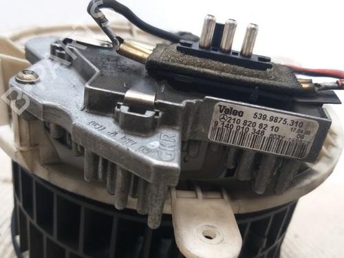 Heater blower motor MERCEDES-BENZ E-CLASS (W210) E 220 CDI (210.006) | BP16184672M62 