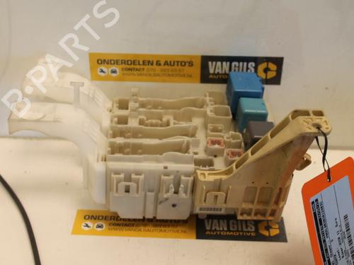 Used Electronic module TOYOTA YARIS (_P9_) 1.3 VVT-i (SCP90_, SCP90R) (87 hp) 15311131