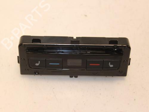 Used Climate control VW TOURAN (5T1) 1.4 TSI (150 hp) 15331116