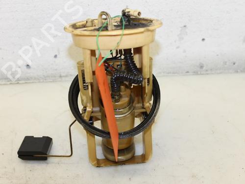 Used Fuel pump BMW 3 (E46) 320 d (150 hp) 15302484