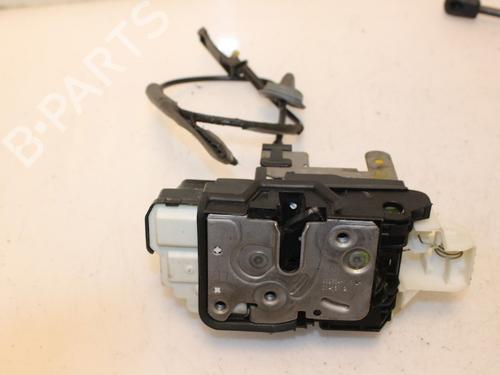 Used Front left lock VOLVO V40 Hatchback (525) T3 (152 hp) 15328325