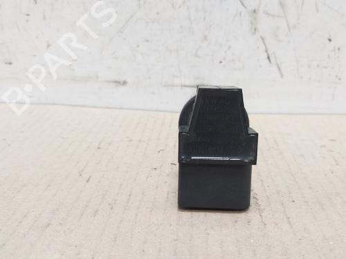 Used Ignition coil VW GOLF V (1K1) 1.4 FSI (90 hp) 15532988