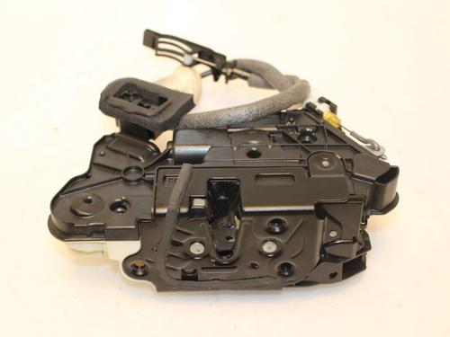 Used Front left lock Front left lock 15829256 15829256