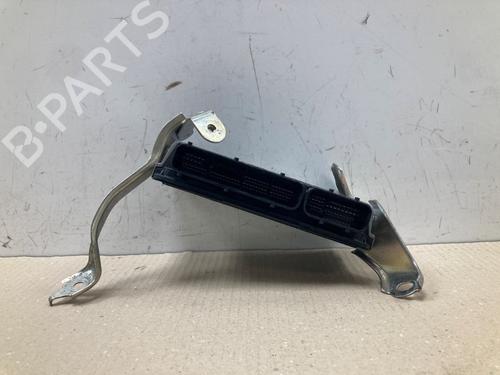 engine-control-unit-ecu-toyota-prius-_w5_-2015-2016-2017-2018-2019-2020-2021-2022-37205699 main image