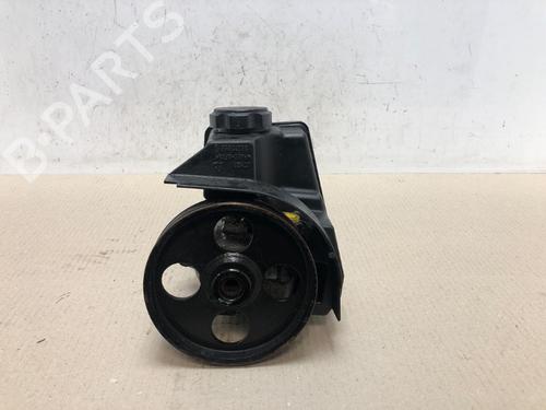 Used Steering pump CITROËN XSARA PICASSO (N68) 2.0 HDi (90 hp) 15297045