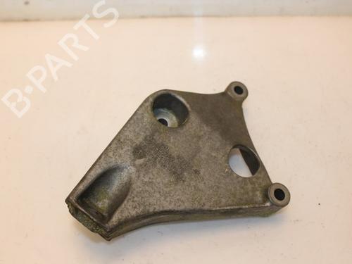 Used Engine mount BMW 3 (E90) 316 d (116 hp) 15328397