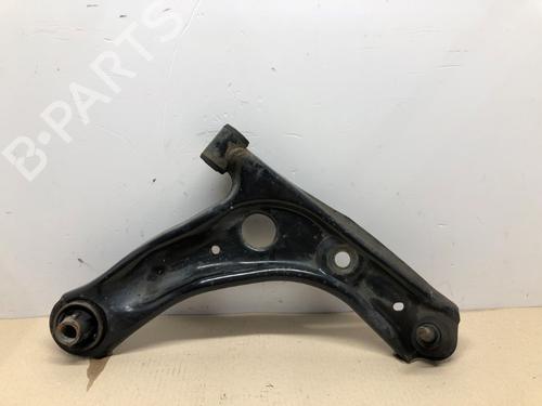 Used Right front suspension arm Right front suspension arm 19504216 19504216