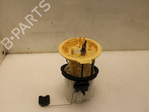 Used Fuel pump VW TOURAN (5T1) 2.0 TDI (110 hp) 15330963