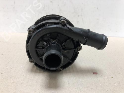 Used Auxiliary water pump VW GOLF VII (5G1, BQ1, BE1, BE2) 1.4 GTE Hybrid (204 hp) 15346175
