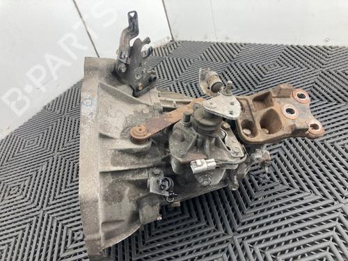gearbox-toyota-aygo-_b1_-2005-2006-2007-2008-2009-2010-2011-2012-2013-2014-37204889 main image