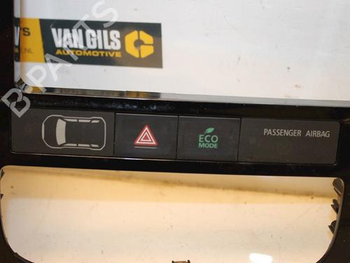 Warning switch MITSUBISHI OUTLANDER III (GG_W, GF_W, ZJ, ZL, ZK) 2.0 Hybrid 4WD (GG2W) | BP15312099I22 