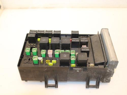 Used Fuse box Fuse box 15319361 15319361