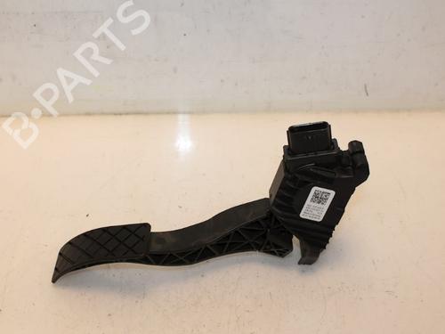 Used Pedal VW GOLF VII (5G1, BQ1, BE1, BE2) 2.0 GTI (230 hp) 15829353