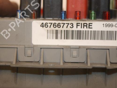 Fuse box FIAT PUNTO (188_) 1.2 60 (188.030, .050, .130, .150, .230, .250) | BP15316847E1