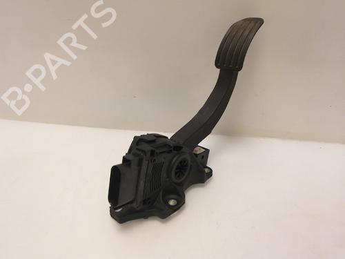 Used Pedal Pedal 15337845 15337845
